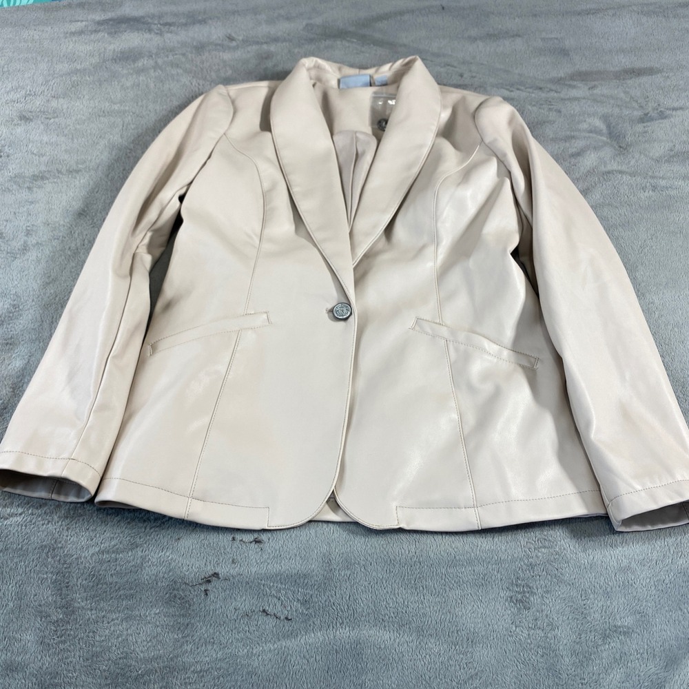 Susan Graver Blazer Women 10 Beige Faux Leather Shawl Lapel Crest Button Jacket